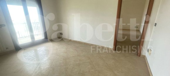 1 bedroom Apartment in Barletta, Italy No. 33239 3