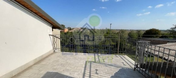 2 bedrooms House in Villanova sull'Arda, Italy No. 229037 12