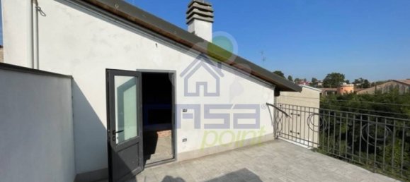 2 bedrooms House in Villanova sull'Arda, Italy No. 229037 11