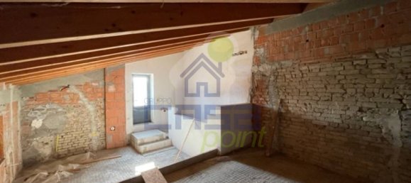 2 bedrooms House in Villanova sull'Arda, Italy No. 229037 8