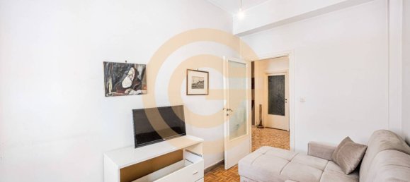 3 bedrooms Apartment in Rome, Italy No. 336624 7