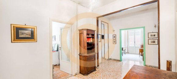 3 bedrooms Apartment in Rome, Italy No. 336624 3