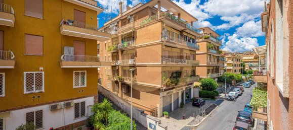3 bedrooms Apartment in Rome, Italy No. 336624 18