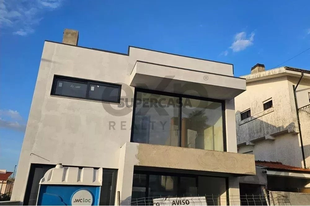3 bedrooms Villa in Arcozelo, Portugal No. 224013