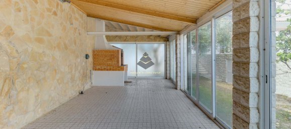 5 bedrooms Villa in Sesimbra, Portugal No. 115534 11