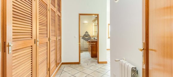 5 bedrooms Villa in Sesimbra, Portugal No. 115534 37