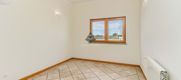 5 bedrooms Villa in Sesimbra, Portugal No. 115534 35