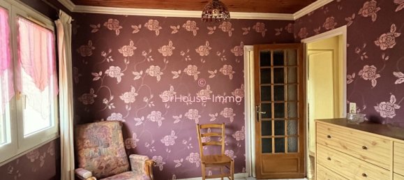 3 bedrooms House in Velles, France No. 53016 5