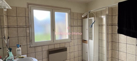 3 bedrooms House in Velles, France No. 53016 18