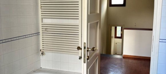 Casa de 6 divisões em Vinci, Italy N.º 16553 18