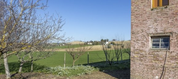 3 bedrooms House in Recanati, Italy No. 22549 10