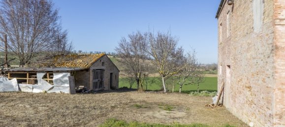 3 bedrooms House in Recanati, Italy No. 22549 8