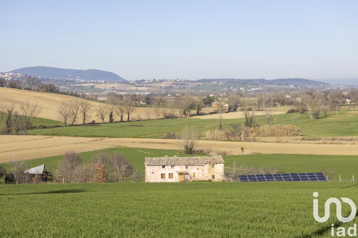 3 bedrooms House in Recanati, Italy No. 22549