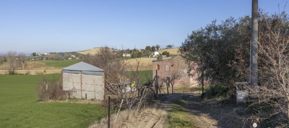 3 bedrooms House in Recanati, Italy No. 22549 4