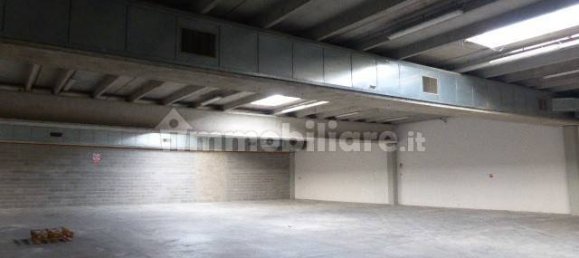 Склад с 5 комнатами в Виллорба, Италия № 159739 34