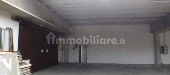 Склад с 5 комнатами в Виллорба, Италия № 159739 29