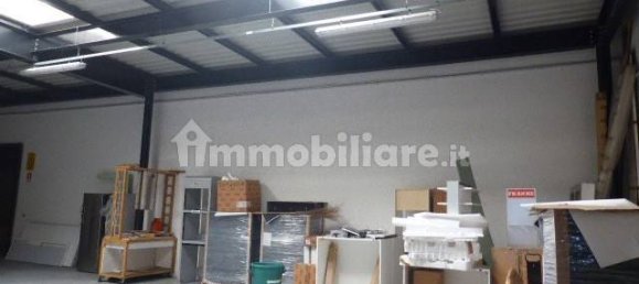 Склад с 5 комнатами в Виллорба, Италия № 159739 3