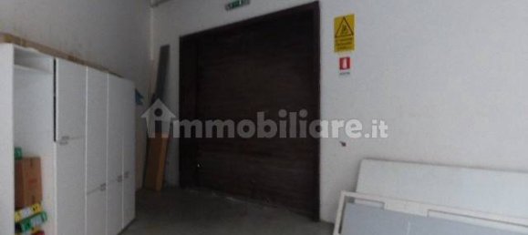 Склад с 5 комнатами в Виллорба, Италия № 159739 5