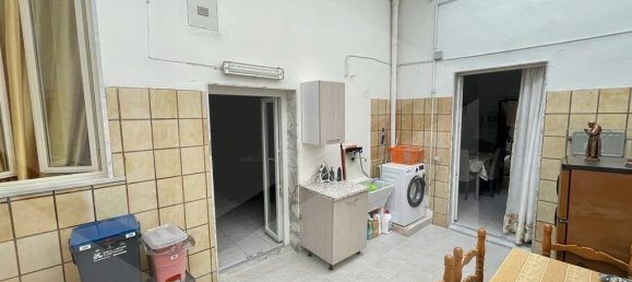 Apartamento de 8 habitaciónes en Andria, Italy No. 15080 5