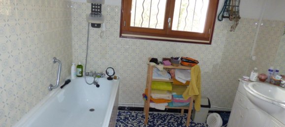 4 bedrooms House in Madiran, France No. 199067 10