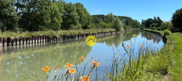 4 Schlafzimmer Haus in Belleville-sur-Loire, France, Nr. 237526 20