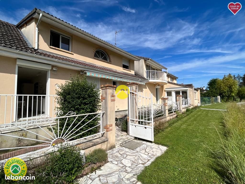 4 Schlafzimmer Haus in Belleville-sur-Loire, France, Nr. 237526