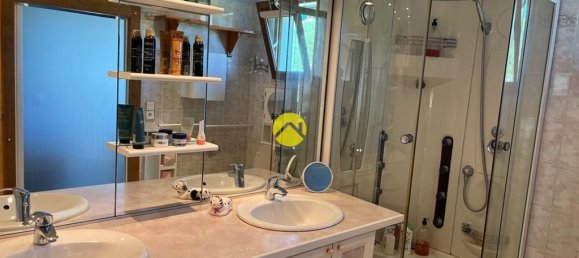 4 Schlafzimmer Haus in Belleville-sur-Loire, France, Nr. 237526 17