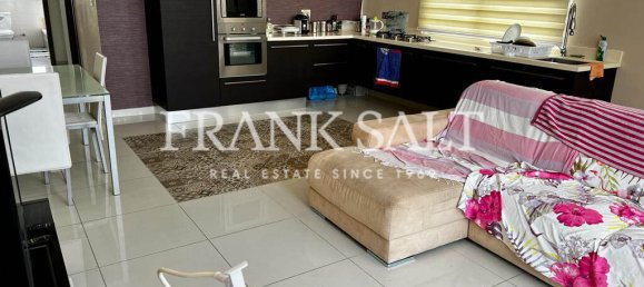 Ático de 2 dormitorios en Attard, Malta No. 7319 3