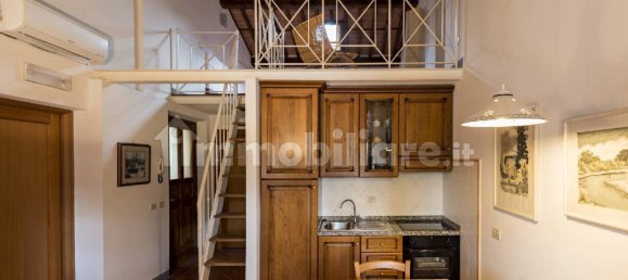 5 bedrooms House in Lucca, Italy No. 42656 23