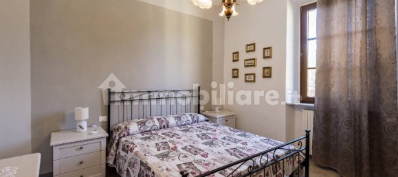 5 bedrooms House in Lucca, Italy No. 42656 29