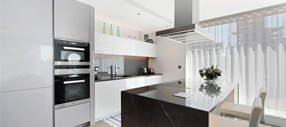 2 bedrooms Apartment in London, United Kingdom No. 5485 3