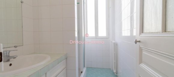 1 bedroom Apartment in Levallois-Perret, France No. 165792 9