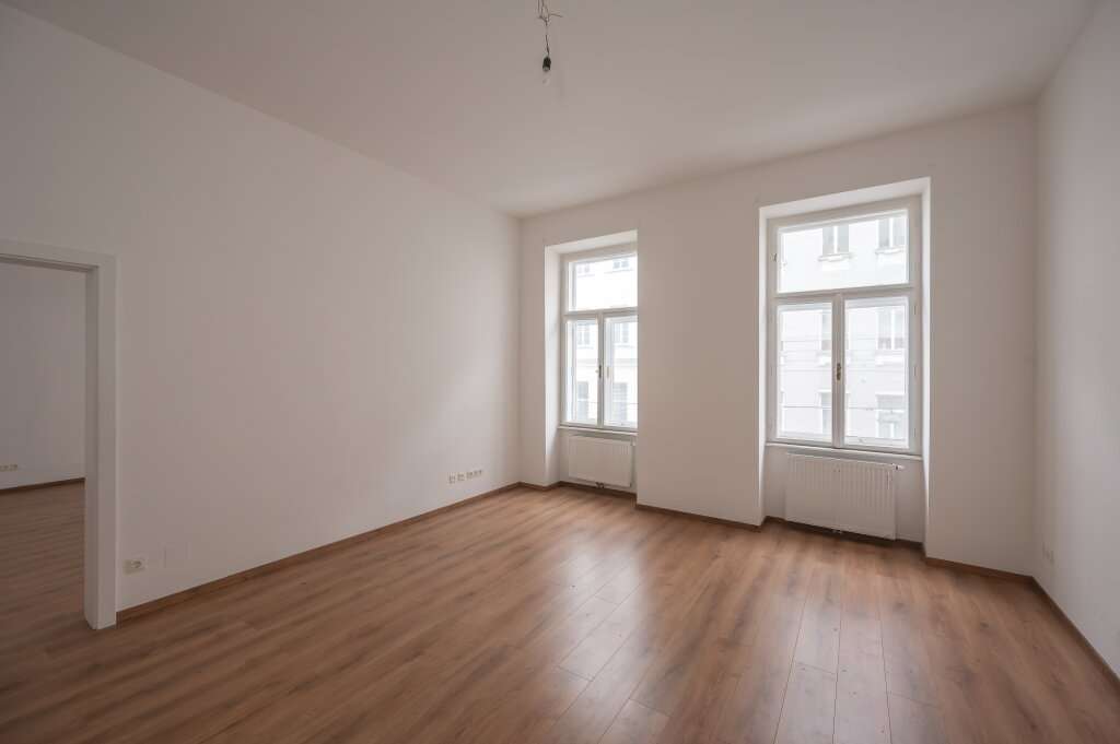 Apartamento de 2 habitaciónes en Josefstadt, Austria No. 84312