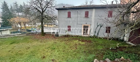 2 Schlafzimmer Haus in Montese, Italy, Nr. 144831 7