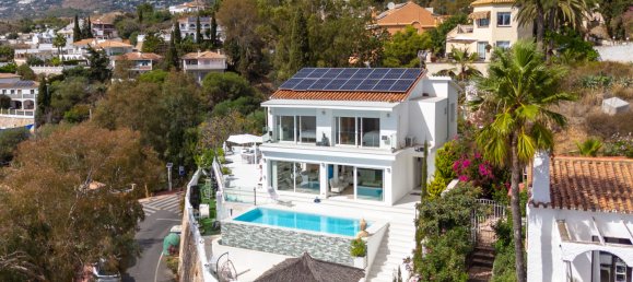 3 bedrooms Villa in Fuengirola, Spain No. 45548 13