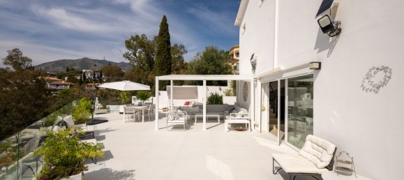 3 bedrooms Villa in Fuengirola, Spain No. 45548 19