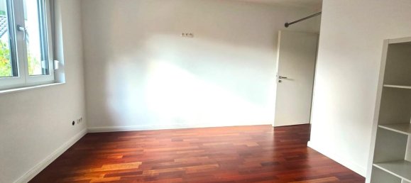 Dúplex de 3 dormitorios en Linden, Germany No. 279564 20