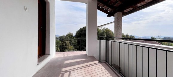 4 rooms House in Ailoche, Italy No. 238317 14