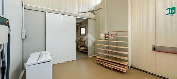 Armazém em Pontevico, Italy 100 m² N.º 159935 9