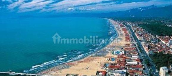 6 Schlafzimmer Villa in Viareggio, Italy, Nr. 16065 22