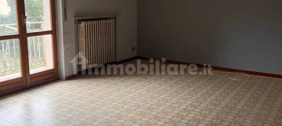 2 bedrooms House in Lugagnano Val d'Arda, Italy No. 220519 9