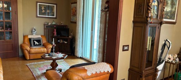 8 غرف نوم منزل في Parma, Italy رقم 371281 16