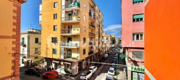 2 bedrooms Apartment in Naples, Italy No. 76375 17