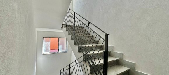 2 bedrooms Apartment in Naples, Italy No. 76375 20