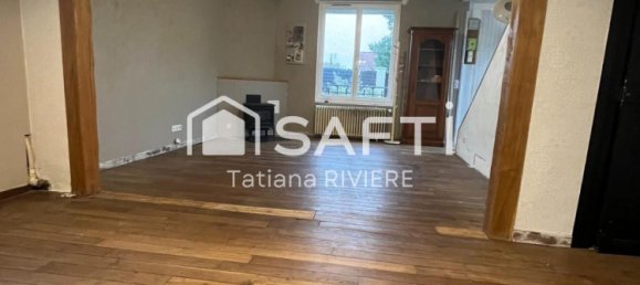4 bedrooms House in Varennes-Changy, France No. 158982 7