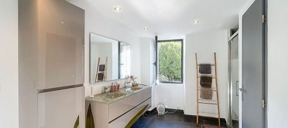 3 chambres Maison de ville à Ucciani, France No. 235814 8