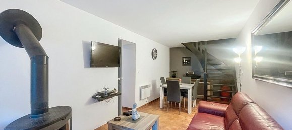 3 chambres Maison de ville à Ucciani, France No. 235814 2