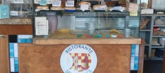 Imóvel comercial de 3 divisões em Turin, Italy N.º 350793 5