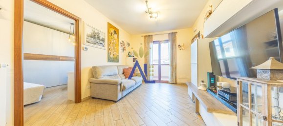 4 bedrooms Apartment in Rome, Italy No. 321611 27