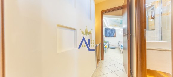 4 bedrooms Apartment in Rome, Italy No. 321611 24